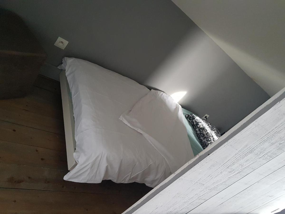 Gite Cocooning Avec Piscine Bouge-Chambalud Eksteriør billede